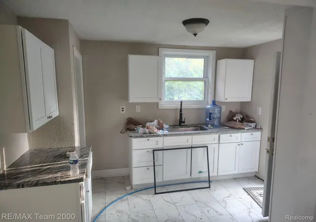 Photo 3 of Single family home for sale at 13960 Montrose St, Detroit, MI 48227 | MLS# 20261062018 | Listing updated on 2026-09-10