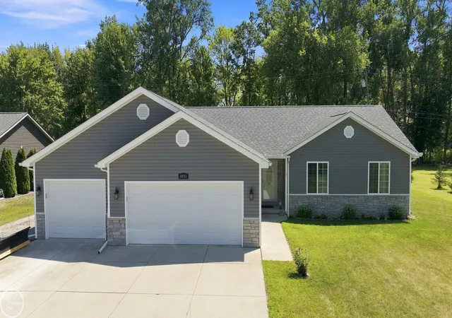 Photo 1 of Sale Pending at 9475 Folkert Rd, Clay, MI 48001 | MLS# 58050217620 | Listing updated on 2026-09-04