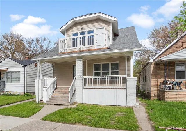 Photo 3 of Single family home for sale at 18030 Mackay St, Detroit, MI 48234 | MLS# 20261062032 | Listing updated on 2026-08-18