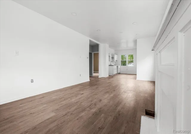 Photo 4 of Single family home for sale at 18030 Mackay St, Detroit, MI 48234 | MLS# 20261062032 | Listing updated on 2026-08-18