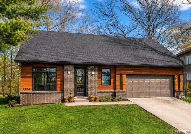 Photo 1 of Single family home for sale at 2404 Uplong St, West Bloomfield, MI 48324 | MLS# 20261062035 | Listing updated on 2026-09-01
