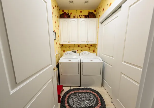 Listing Photo 2 - Condo for sale in building located at 26 Kenneth St, Pentwater, MI 49449 - Unit #