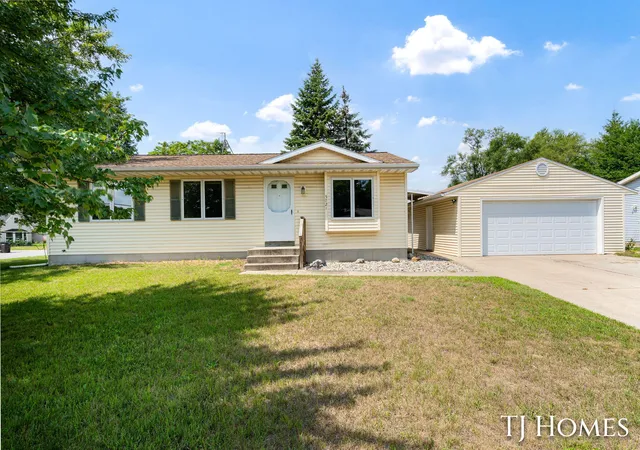 1st image of 5721 Jefferson Ave Se, Grand Rapids, MI 49548 | MLS# 65026041012