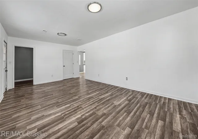 Photo 3 of Single family home for sale at 13849 Leonard Ave, Warren, MI 48089 | MLS# 20261062048 | Listing updated on 2026-09-06