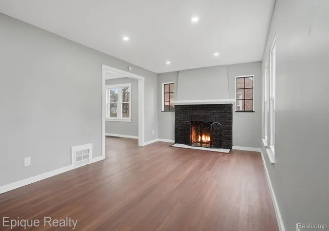 Photo 3 of Single family home for sale at 9991 Robson St, Detroit, MI 48227 | MLS# 20261062056 | Listing updated on 2026-08-06