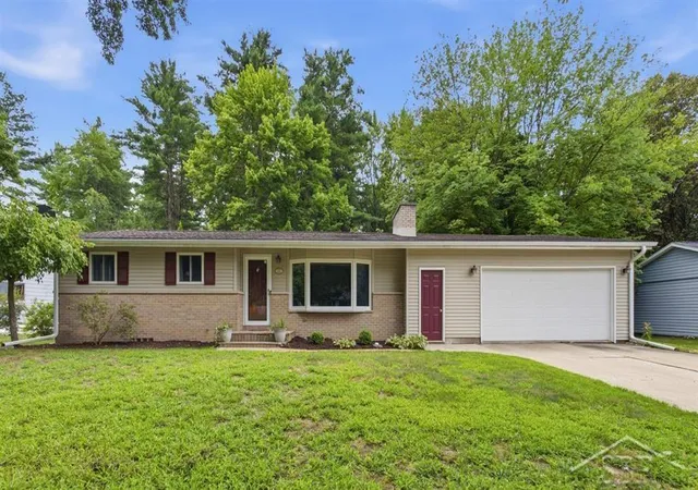 1st image of 2313 Luhring St, Midland, MI 48640 | MLS# 61050217628
