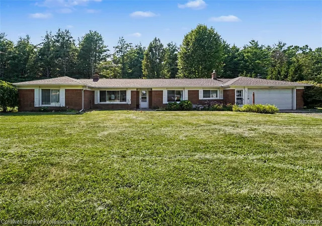 Photo 1 of Single family home for sale at 181 Sterling Dr, Lapeer, MI 48446 | MLS# 20261062082 | Listing updated on 2026-09-05