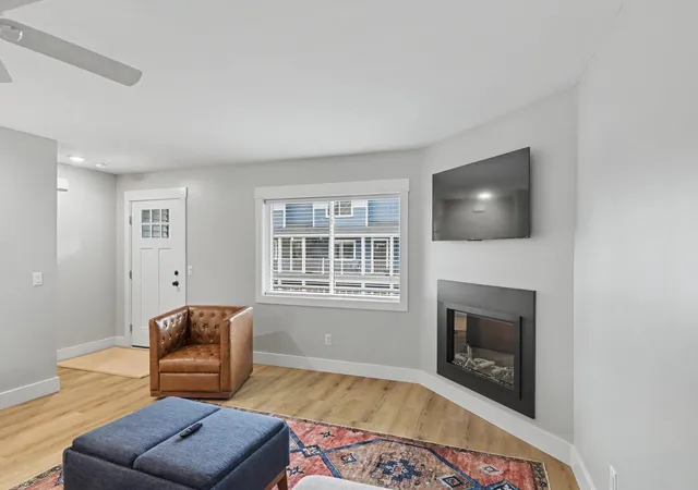 Listing Photo 5 - Condo for sale in building located at 1026 Centre St, Traverse City, MI 49686