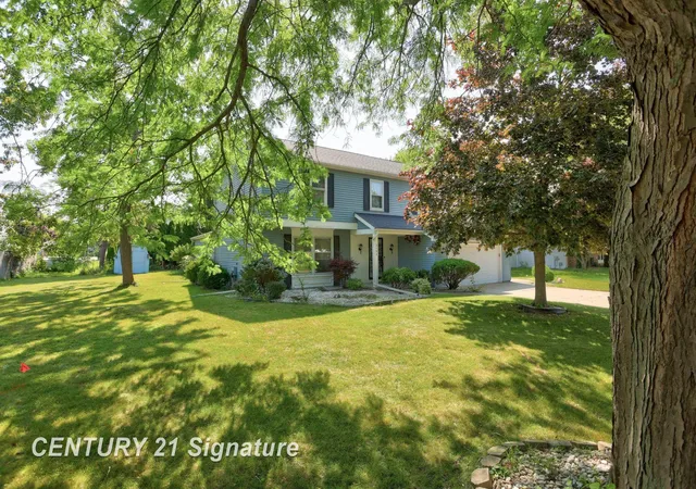 3rd image of 3198 Columbine Dr, Saginaw, MI 48603 | MLS# 61050217634