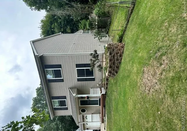 Photo 2 of Single family home for sale at 6574 Avon Dr, Brighton, MI 48116 | MLS# 20261062113 | Listing updated on 2026-09-15