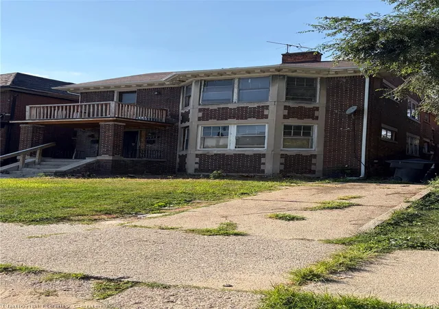 Listing Photo 3 - Condo for sale in building located at 1714 Burlingame St, Detroit, MI 48206