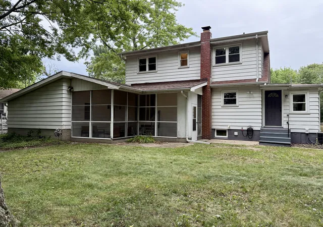 2nd image of 2846 Oak St, Stevensville, MI 49127 | MLS# 71026041069