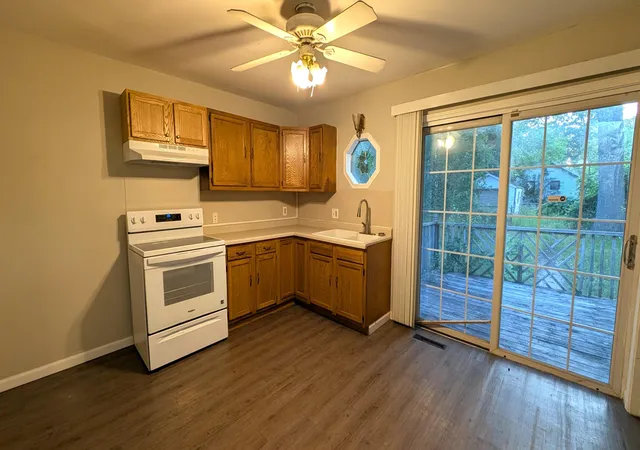 Photo 4 of Single family home for sale at 2333 Leahy St, Muskegon, MI 49444 | MLS# 71026041072 | Listing updated on 2026-09-04
