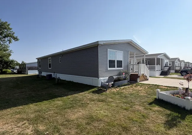 2nd image of 1146 Barnswood Ct, Mount Pleasant, MI 48858 | MLS# 72026041076