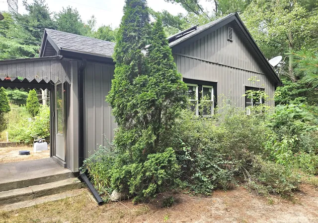 Photo 1 of Single family home for sale at 38050 78th Street, Covert, MI 49043 | MLS# 69026041086 | Listing updated on 2026-08-07