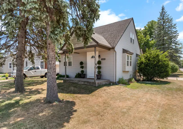 1st image of 1642 Holmes Rd, Ypsilanti, MI 48198 | MLS# 81026041085