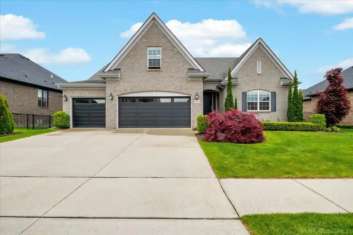 Photo 1 of Single family home for sale at 21972 E Majestic Dr, Macomb, MI 48044 | MLS# 58050217664 | Listing updated on 2026-10-16