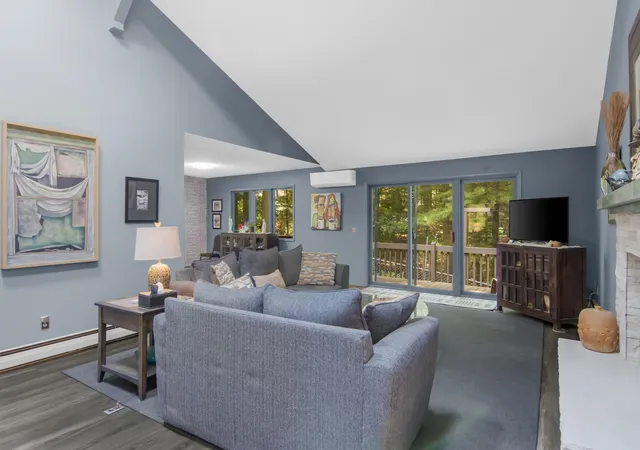 5th image of 4441 E Timberwood Dr, Traverse City, MI 49686 | MLS# 78080072036