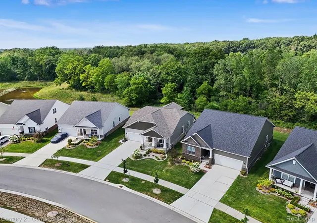 Photo 1 of Sale Pending at 3631 Park Crk Ln #50, Canton Charter Township Wayne, MI 48188 | MLS# 20261062162 | Listing updated on 2026-09-06