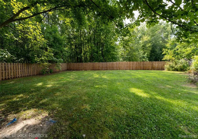 4th image of 216 Crawford Dr, Merrill, MI 48637 | MLS# 20261062168
