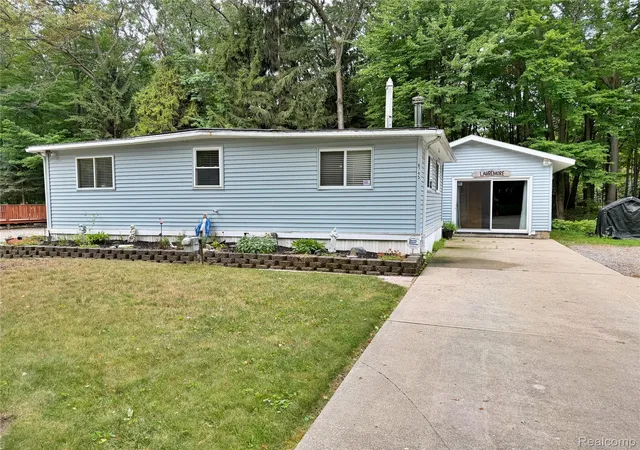 2nd image of 6745 Morrison Dr, Port Austin, MI 48467 | MLS# 20261062167