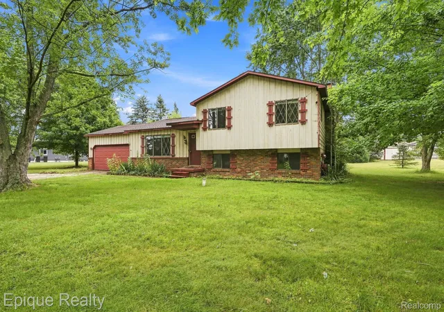 Photo 2 of Single family home for sale at 8534 Tim Tam Trl, Flushing, MI 48433 | MLS# 20261062169 | Listing updated on 2026-09-14