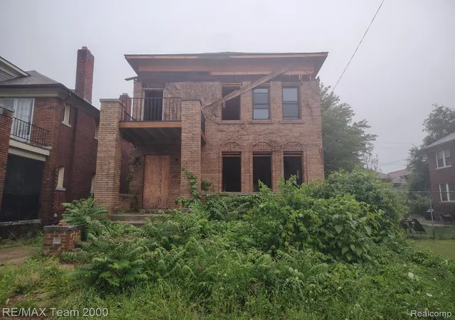 Photo 1 of Multi family home for sale at 3243 Tuxedo Dr, Warren, MI 48092 | MLS# 20261062172 | Listing updated on 2026-08-27
