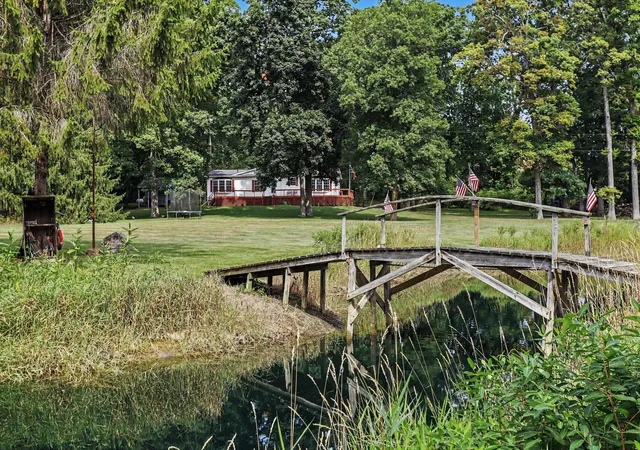 1st image of 18576 T Dr S, Tekonsha, MI 49092 | MLS# 64026041104