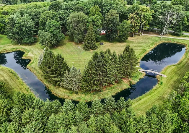3rd image of 18576 T Dr S, Tekonsha, MI 49092 | MLS# 64026041104
