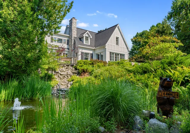 Photo 4 of Single family home for sale at 575 S Lake Huron Shore Dr Rd, Harrisville, MI 48740 | MLS# 81026041103 | Listing updated on 2026-08-08