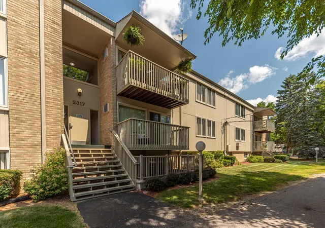 18th image of 2317 Packard St #B104, Ann Arbor, MI 48104 | MLS# 81026041106