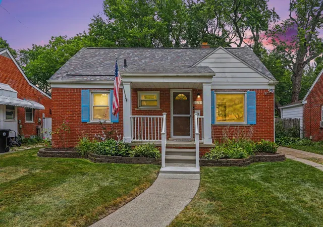 Photo 1 of Sale Pending at 26761 Southwestern Hwy, Redford, MI 48239 | MLS# 81026041110 | Listing updated on 2026-09-26