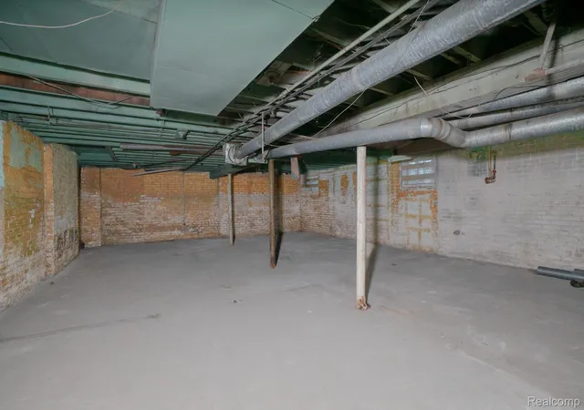37th image of 9810 Chenlot St, Detroit, MI 48204 | MLS# 20261062182