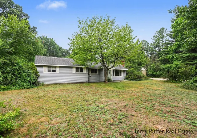 4th image of 2325 Judson Rd, Spring Lake, MI 49456 | MLS# 71026041115