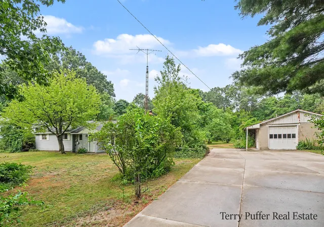 5th image of 2325 Judson Rd, Spring Lake, MI 49456 | MLS# 71026041115
