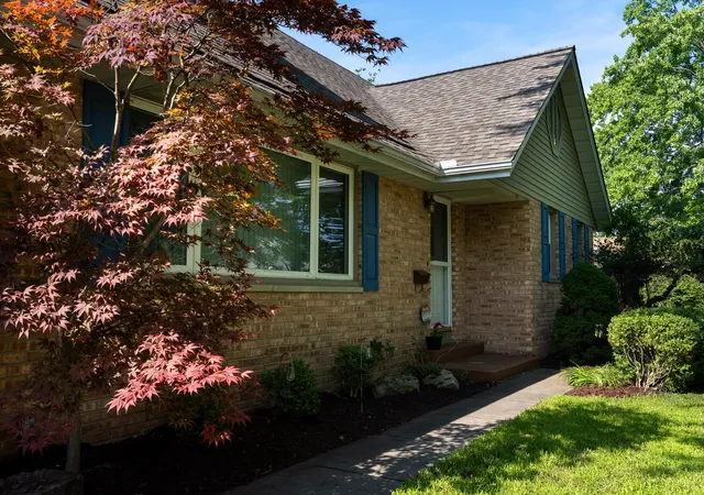 3rd image of 1320 E Chippewa St, Mount Pleasant, MI 48858 | MLS# 79080072045