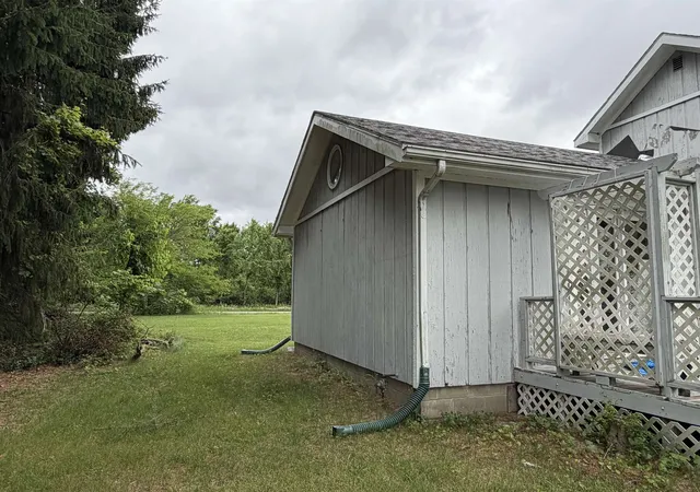 Photo 7 of Single family home for sale at 6460 E Bennington Rd, Durand, MI 48429 | MLS# 5050217688 | Listing updated on 2026-08-07