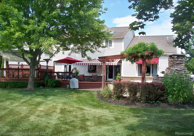 Photo 2 of Single family home for sale at 2933 Augusta Dr, Commerce Township, MI 48382 | MLS# 20261062187 | Listing updated on 2026-08-31