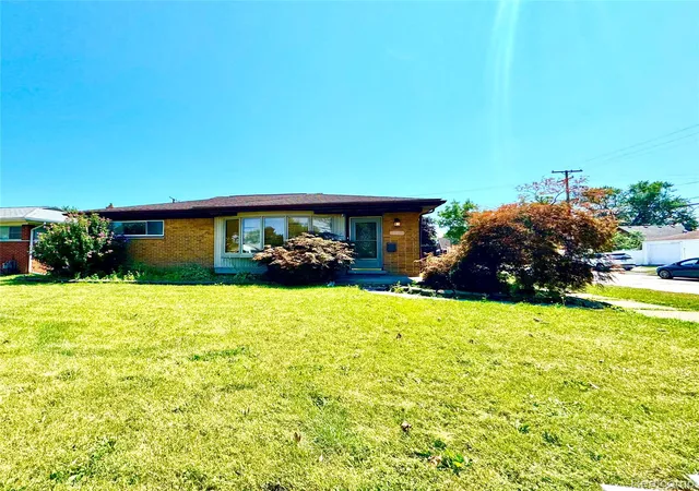 2nd image of 13093 Edison St, Southgate, MI 48195 | MLS# 20261062193