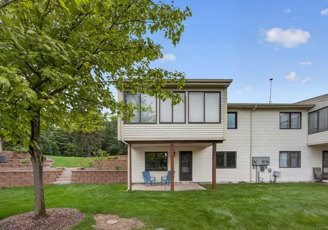 Photo 5 of Condo for sale at 1003 Bayou Dr SW, Byron Center, MI 49315 | MLS# 72026041145 | Listing updated on 2026-08-07