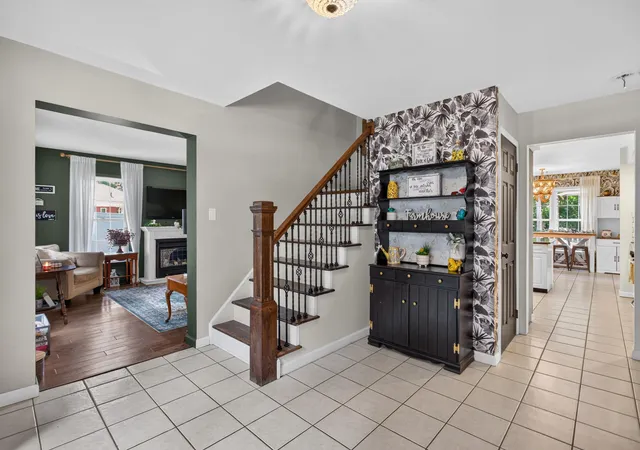 Photo 3 of Single family home for sale at 1210 Gilroy Rd, Jackson, MI 49203 | MLS# 55026041156 | Listing updated on 2026-08-25