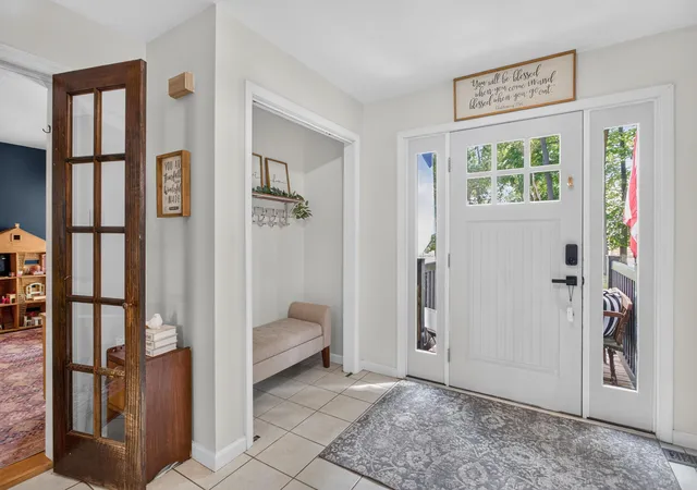 Photo 4 of Single family home for sale at 1210 Gilroy Rd, Jackson, MI 49203 | MLS# 55026041156 | Listing updated on 2026-08-25