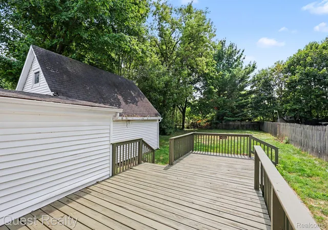 Photo 28 of Single family home for sale at 6261 Andersonville Rd, Waterford, MI 48329 | MLS# 20261062217 | Listing updated on 2026-08-30