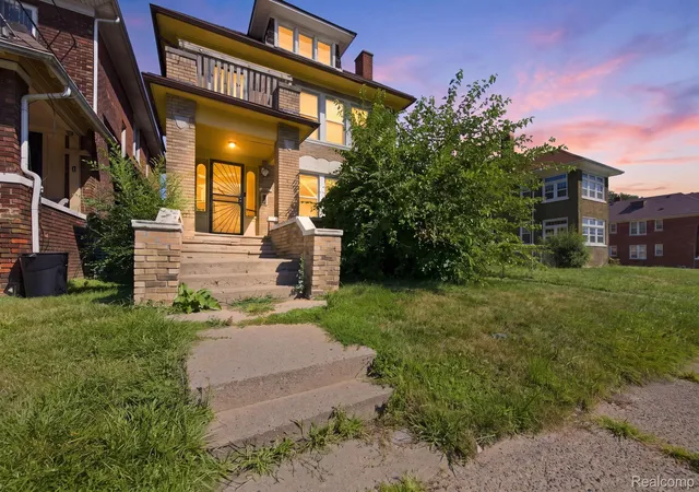Photo 2 of Multi family home for sale at 2288 Hazelwood St, Detroit, MI 48206 | MLS# 20261062220 | Listing updated on 2026-09-14