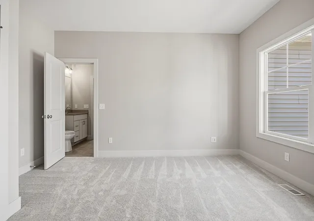 4th image of 4767 Lexem Dr, Hudsonville, MI 49426 | MLS# 71026041188