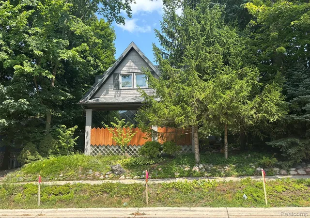 Photo 1 of Land for sale at 584 Park St, Birmingham, MI 48009 | MLS# 20261062243 | Listing updated on 2026-08-10