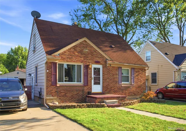 Photo 3 of Single family home for sale at 13491 Superior St, Southgate, MI 48195 | MLS# 20261062245 | Listing updated on 2026-09-08