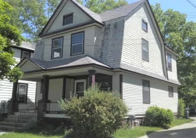 Photo 1 of Sale Pending at 613 Pearl St, Kalamazoo, MI 49007 | MLS# 66026041196 | Listing updated on 2026-08-10