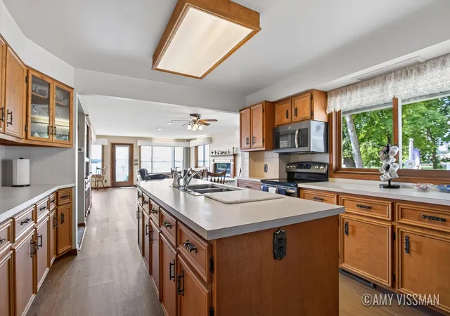 Photo 4 of Single family home for sale at 2083 Archwood Dr, Wayland, MI 49348 | MLS# 65026041194 | Listing updated on 2026-09-16