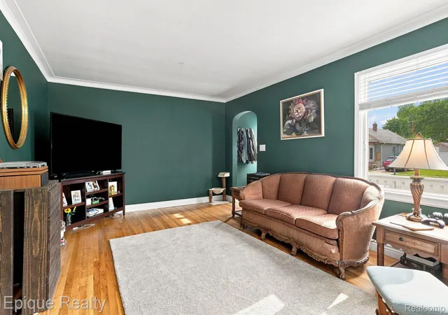 Photo 4 of Single family home for sale at 304 16th Street, Port Huron, MI 48060 | MLS# 20261062255 | Listing updated on 2026-08-26